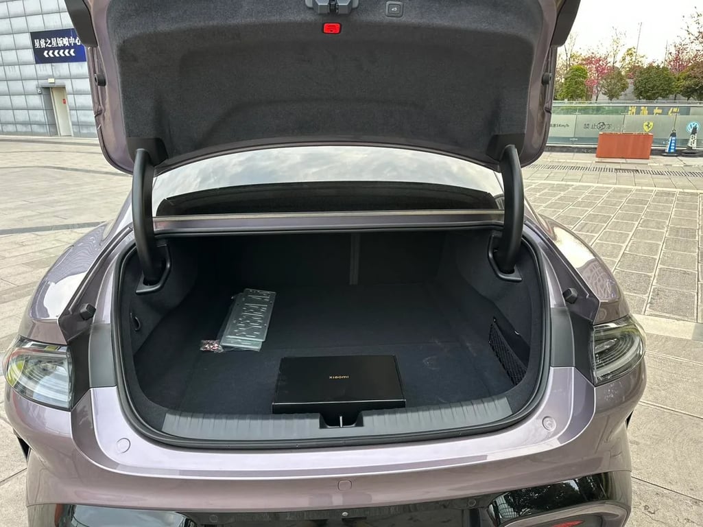 Xiaomi SU7 used suv for Nigeria market