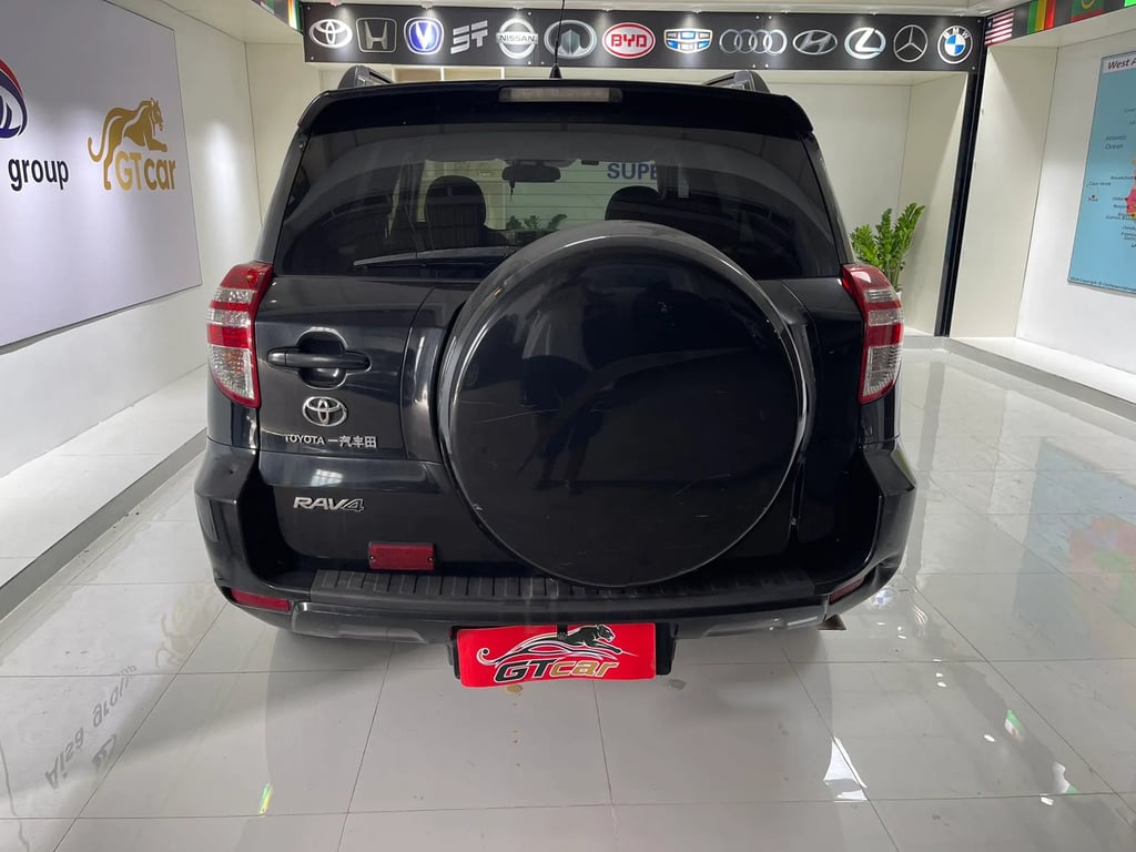 Toyota RAV4 used suv for Nigeria market