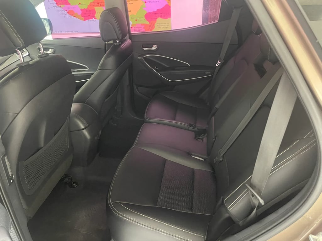 Hyundai Santa Fe used suv for Nigeria market