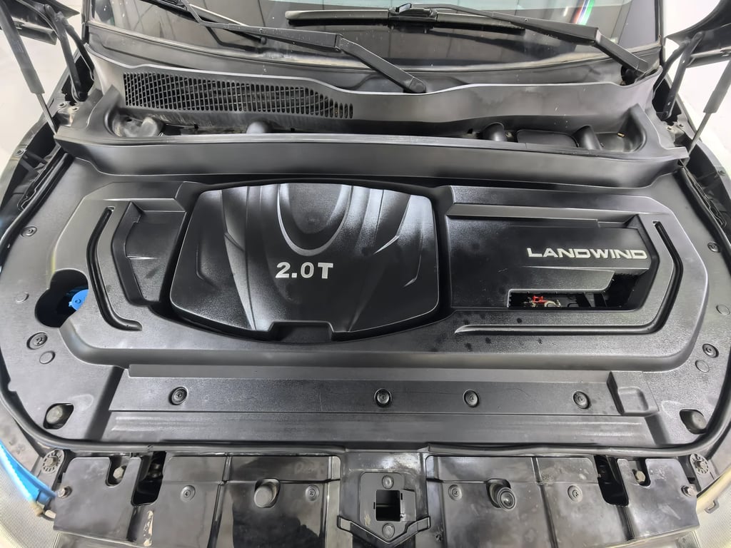 Landwind X7 used suv for Nigeria market