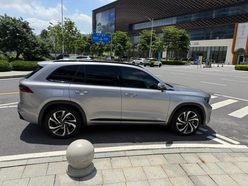 Geely Xingyue L used suv for Nigeria market