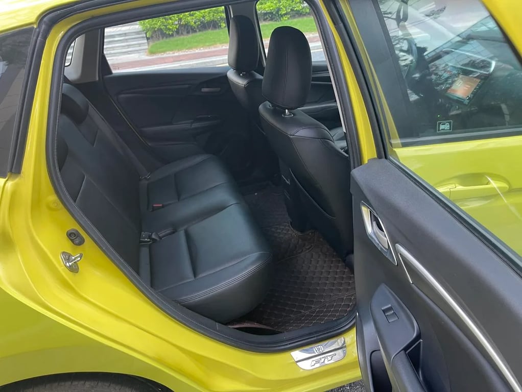 Honda FIT used sedan for Nigeria market