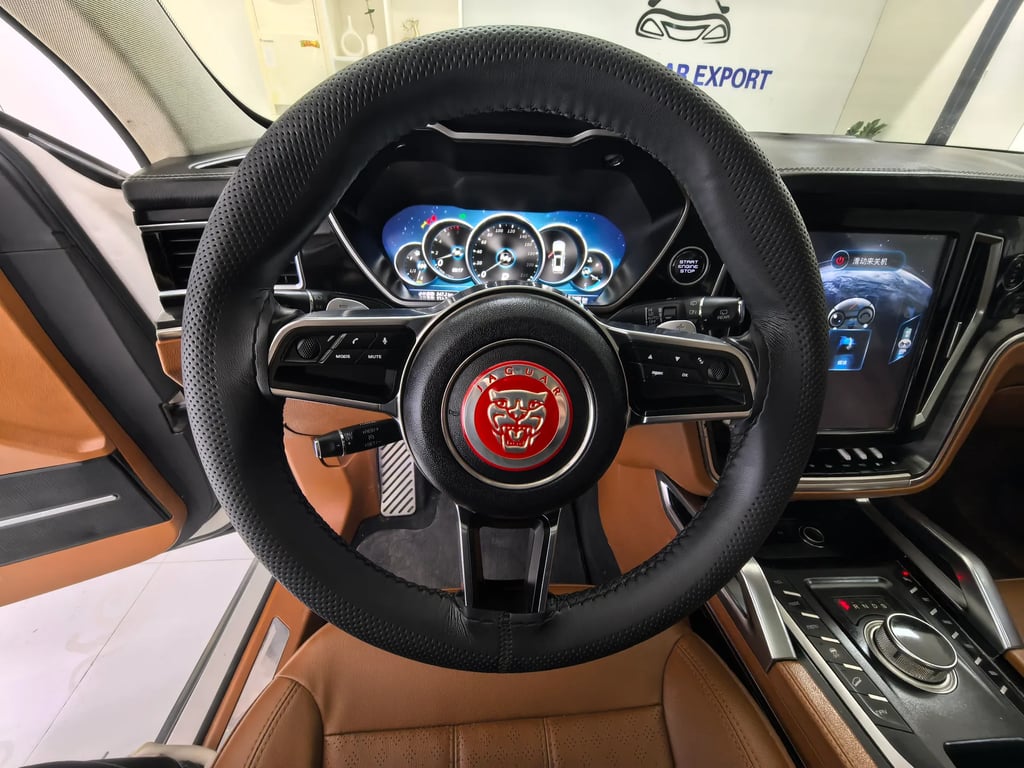 2017 Zotye T700 interior 14