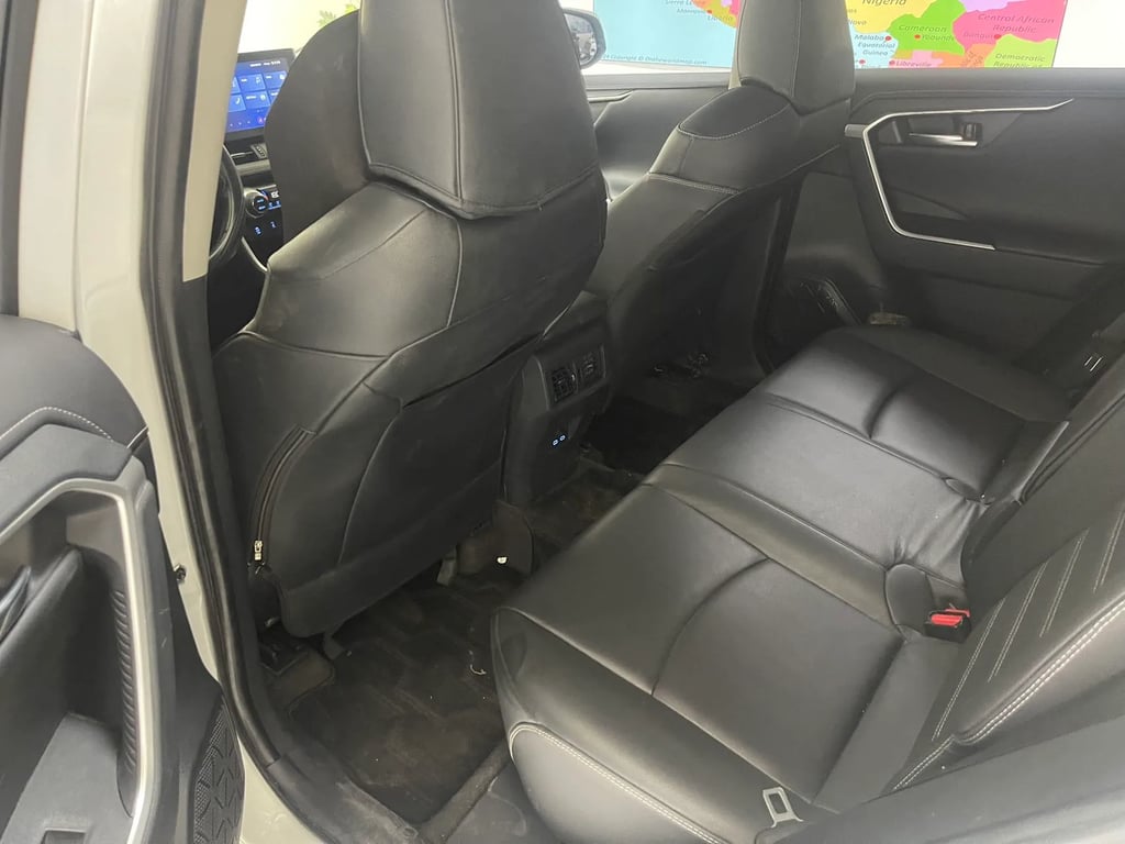 Toyota RAV4 used suv for Nigeria market