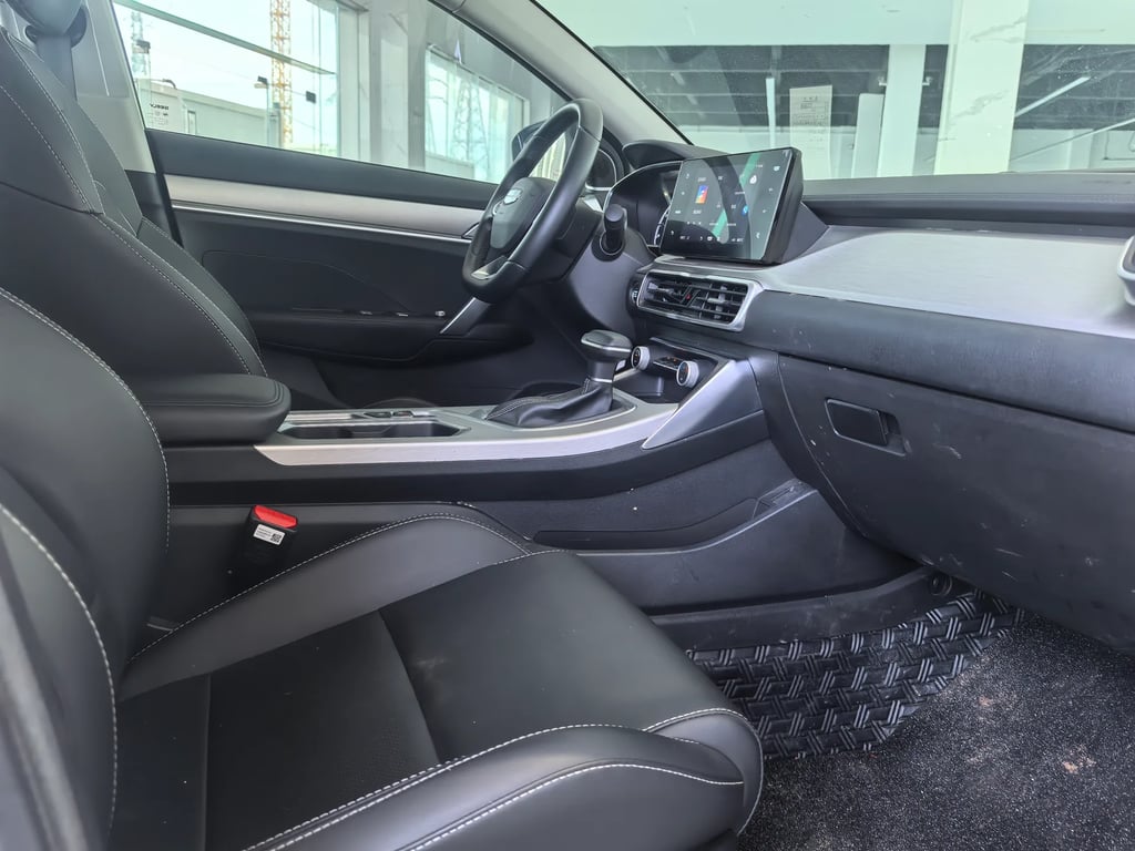 Geely Coolray used suv for Nigeria market