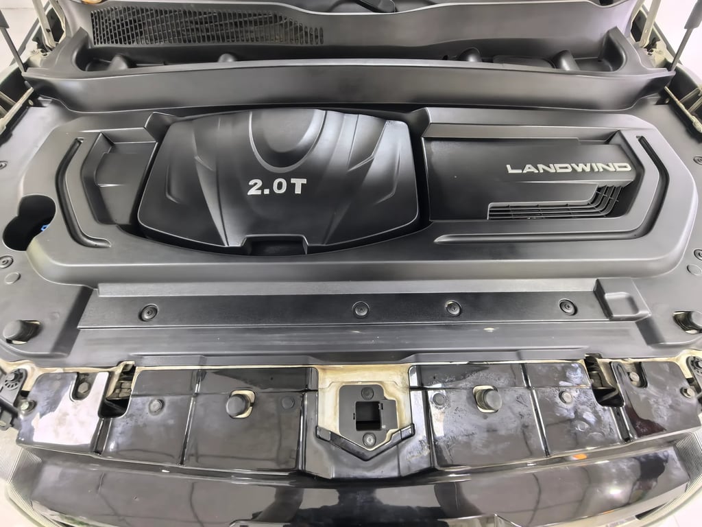 Landwind X7 used suv for Nigeria market