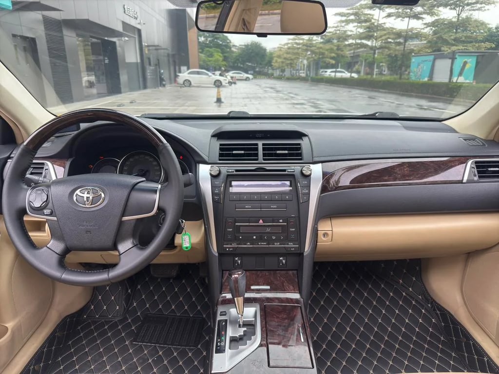 Toyota Camry used sedan for Nigeria market