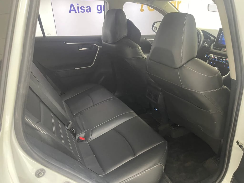 Toyota RAV4 used suv for Nigeria market