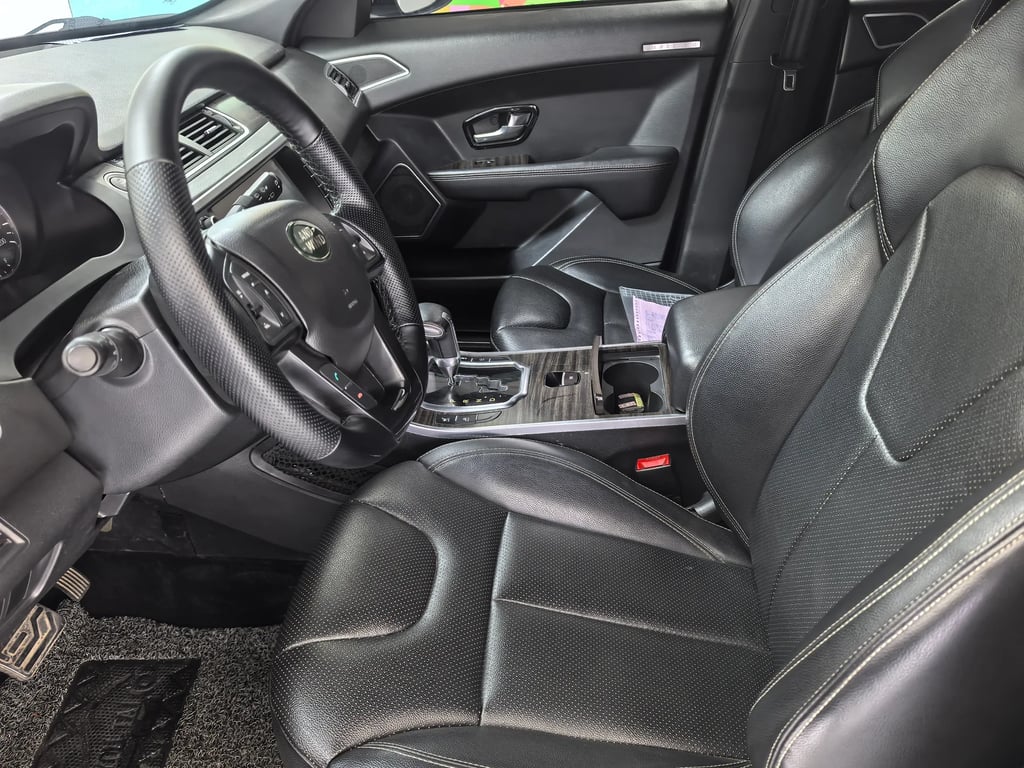 Landwind X7 used suv for Nigeria market