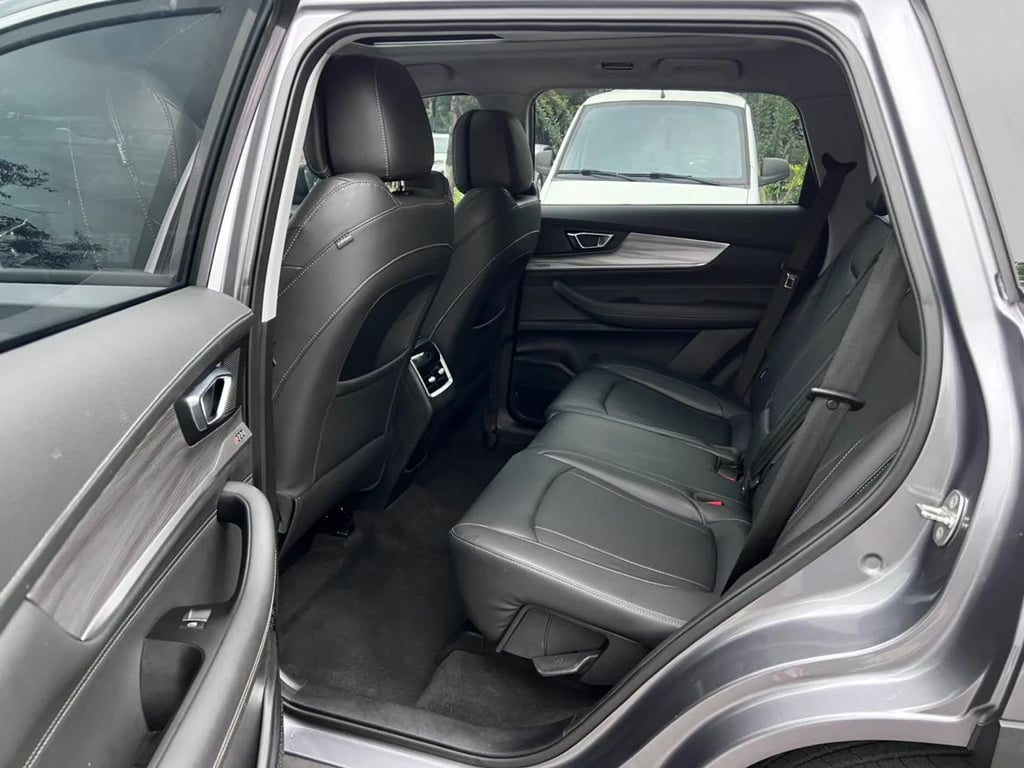 Chery Tiggo 8 used suv for Nigeria market