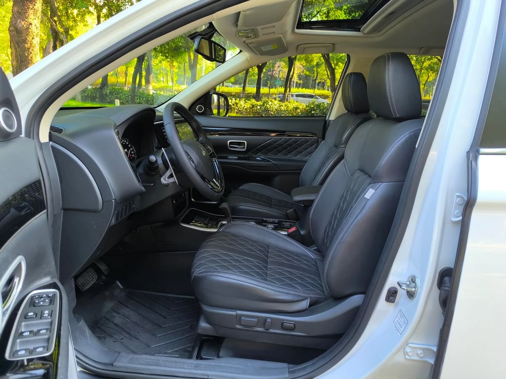 Mitsubishi Outlander used suv for Nigeria market