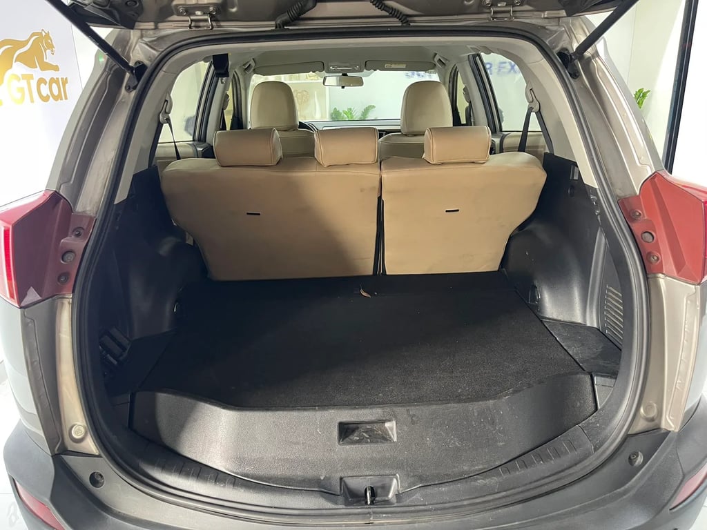 Toyota RAV4 used suv for Nigeria market