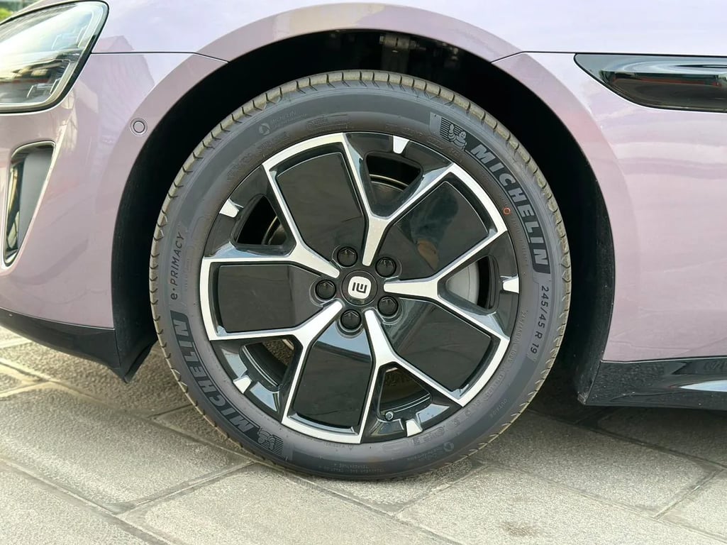 Xiaomi SU7 used suv for Nigeria market