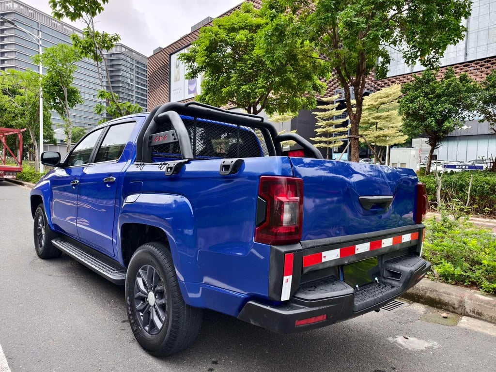 JMC Yuhu 7 used pickup for Nigeria market