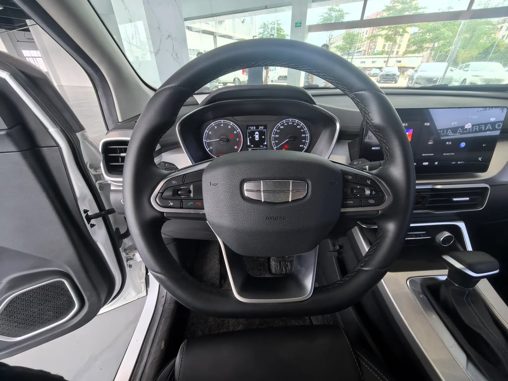 Geely Coolray used suv for Nigeria market